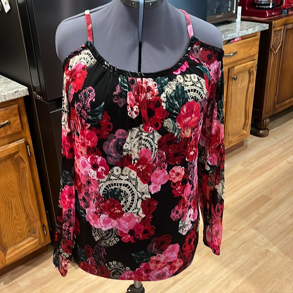 Beautiful cold shoulder blouse by INC, size XL